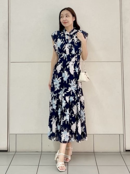 販路限定サイズあり】Sustainableプリーツプリントワンピース