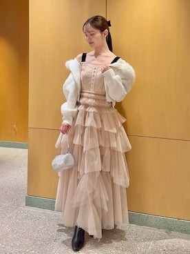 「アイテム（パーカー、ホワイト系）」を使った、SNIDELさん（レディース・160cm）の秋コーディネート