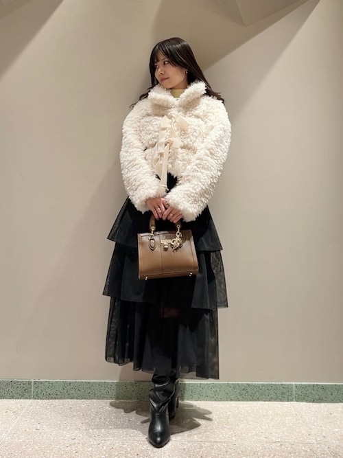 Sustainableリボンボアショートコート（ムートンコート）｜SNIDEL