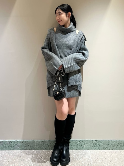 タートルネックミニニットワンピース（ワンピース）｜SNIDEL