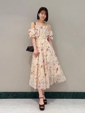 「SNIDEL（スナイデル）のアイテム（ワンピース/ドレス）」を使った、SNIDELさん（レディース・174cm）の夏コーディネート