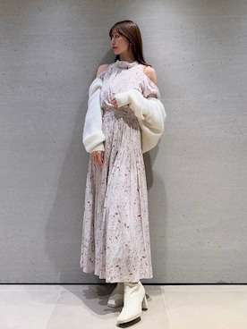 「アイテム（イヤリング）」を使った、SNIDELさん（レディース・162cm）の冬コーディネート