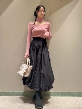 「肌見せ」｜SNIDELさん（レディース・163cm）の秋コーディネート