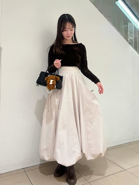 「アイテム（キーケース/キーアクセサリー）」を使った、SNIDELさん（レディース・158cm）の秋コーディネート