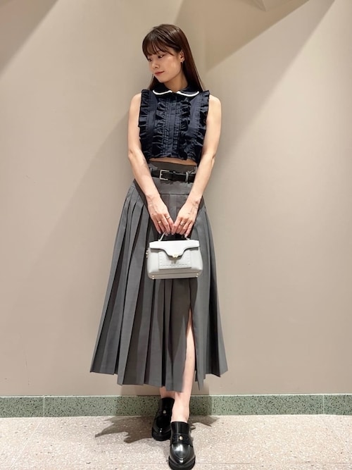 【25SS✨新品未使用タグ付き】SNIDEL ベルト付きミドルスカート　ドット柄 スナイデル SNIDEL ベルト付きミドルスカート （DOT