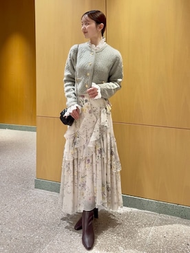 「アイテム（ノーカラージャケット、グリーン系）」を使った、SNIDELさん（レディース・160cm）の秋コーディネート