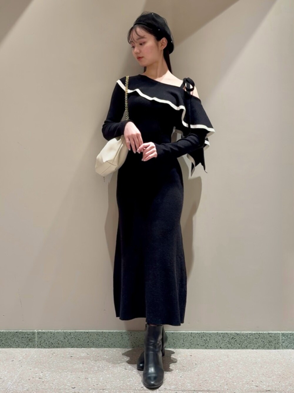 セール】ワンショルケープニットワンピース（ワンピース
