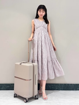 「アイテム（イヤリング）」を使った、SNIDELさん（レディース・174cm）の夏コーディネート