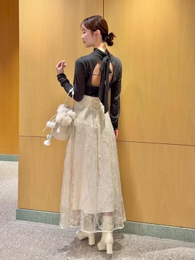 「アイテム（キーケース/キーアクセサリー）」を使った、SNIDELさん（レディース・160cm）の秋コーディネート