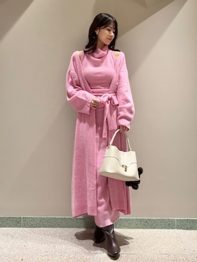 「リラックス」｜SNIDELさん（レディース・165cm）の冬コーディネート