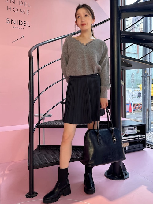 フォックス衿レースプルオーバー（ニット/セーター）｜SNIDEL