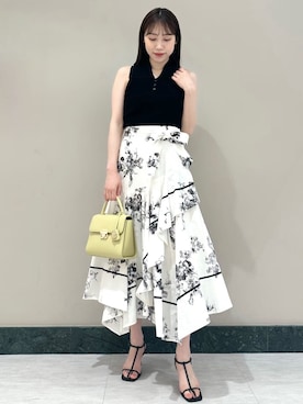 「アイテム（ニット/セーター）」を使った、SNIDELさん（レディース・162cm）の夏コーディネート