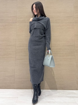 「ワントーンコーデ」｜「アイテム（ワンピース/ドレス）」を使った、SNIDELさん（レディース・166cm）の冬コーディネート