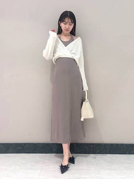 「アイテム（ワンピース/ドレス）」を使った、SNIDELさん（レディース・174cm）の秋コーディネート