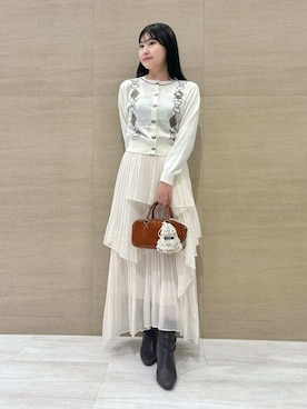 「アイテム（チャーム、その他）」を使った、SNIDELさん（レディース・155cm）の秋コーディネート