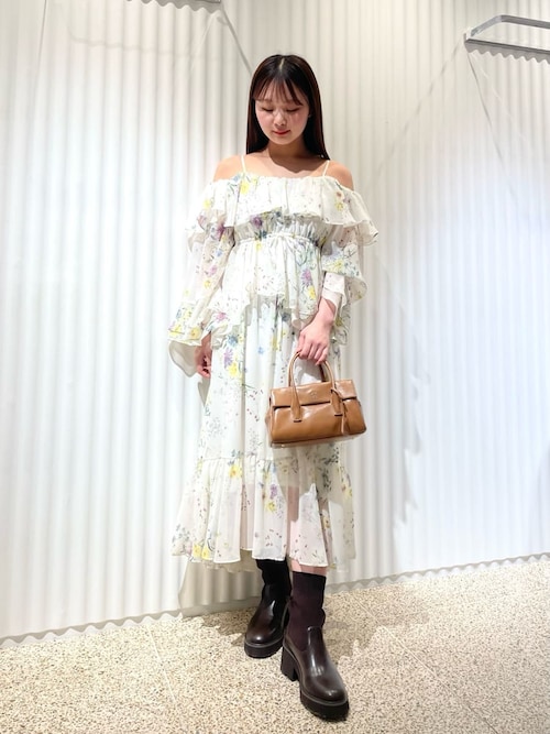 SNIDEL オフショルフリルワンピース SNIDEL（スナイデル） ワンピース オフショルフリルワンピース