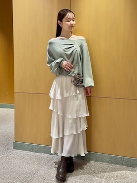 「アイテム（チャーム）」を使った、SNIDELさん（レディース・160cm）の秋コーディネート