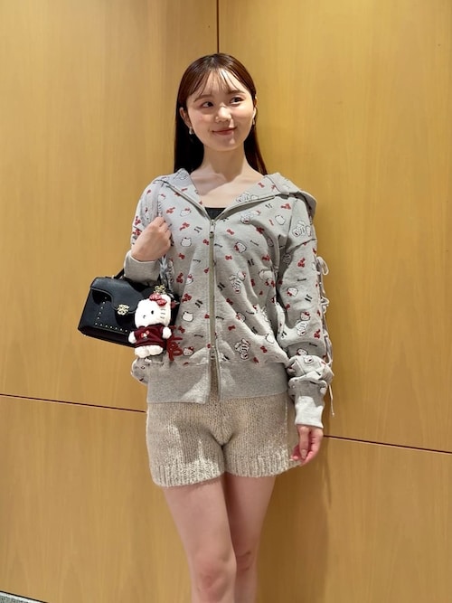 スナイデル　SNIDEL 【HELLO KITTY】レースアップパーカー HELLO KITTY】レースアップパーカー(パーカー)｜トップス