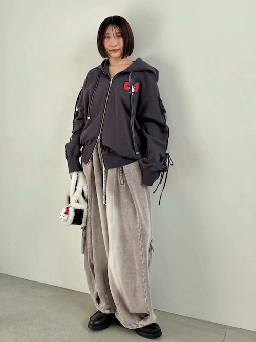 スナイデル　SNIDEL 【HELLO KITTY】レースアップパーカー HELLO KITTY】レースアップパーカー(パーカー)｜トップス