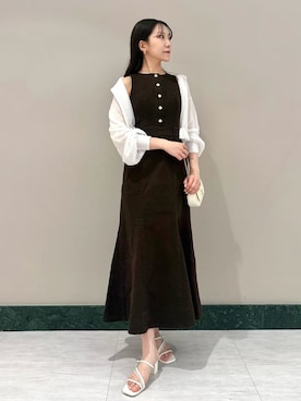「SNIDEL（スナイデル）のアイテム（ショルダーバッグ）」を使った、SNIDELさん（レディース・159cm）の春コーディネート