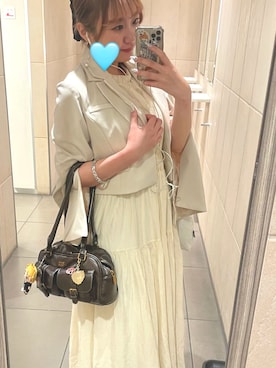 「アイテム（テーラードジャケット、ホワイト系）」を使った、aiさん（レディース・157cm）の秋コーディネート