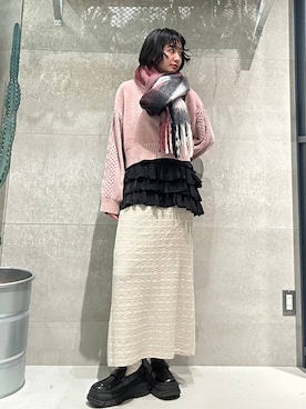 「RAGEBLUE（レイジブルー）のアソートフトフリンジマフラー（マフラー）」を使った、ricoさん（レディース・161cm）の秋コーディネート