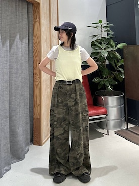 「RAGEBLUE（レイジブルー）の2WAY/カーゴデザインパンツ（カーゴパンツ、グリーン系）」を使った、ricoさん（レディース）の夏コーディネート