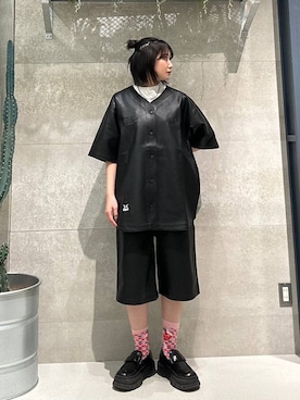 「RAGEBLUE（レイジブルー）の【BATTLE OF TOKYO】ROWDY SHOGUN / コラボレザーセットアップ（シャツ/ブラウス、ブラック系）」を使った、ricoさん（レディース）の春コーディネート