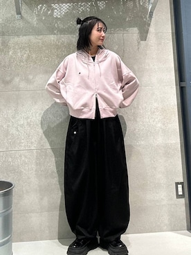 「RAGEBLUE（レイジブルー）の＜POLO BCS/ポロ・ビーシーエス＞別注/タックボリュームパンツ（スラックス、ブラック系）」を使った、ricoさん（レディース）の春コーディネート