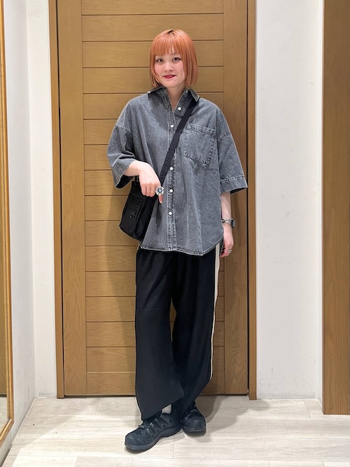 BAYFLOW完売品⭐︎春夏も着やすいハーフスリーブデニムシャツ　ベイフロー 楽天市場】【SALE／40%OFF】[春夏も着やすい軽めデニム]ハーフ