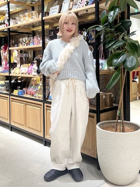 「BAYFLOW（ベイフロー）のアイテム（パンツ）」を使った、orinさん（レディース・164cm）の冬コーディネート