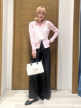 「BAYFLOW（ベイフロー）のテンセルワイドパンツ（その他パンツ、グレー系）」を使った、orinさん（レディース・163cm）の春コーディネート