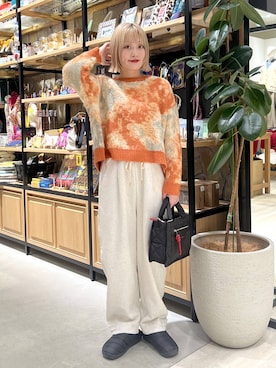 「BAYFLOW（ベイフロー）のアイテム（パンツ）」を使った、orinさん（レディース・164cm）の冬コーディネート