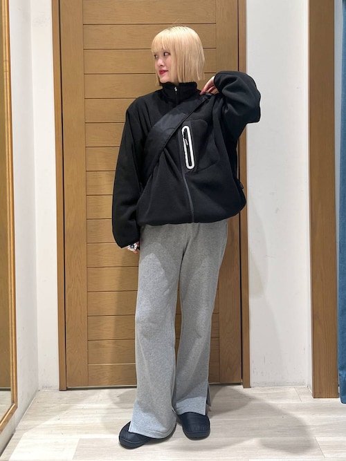 セール】[セットアップで着用可能]スウェットスリットパンツ