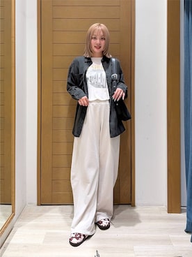 「BAYFLOW（ベイフロー）のバックルベルトサボ（その他シューズ、その他）」を使った、orinさん（レディース・163cm）の秋コーディネート