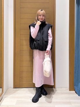 「BAYFLOW（ベイフロー）の[撥水・抗菌消臭機能付き]ラバー風ロングブーツ（ブーツ、ブラック系）」を使った、orinさん（レディース・163cm）の秋コーディネート