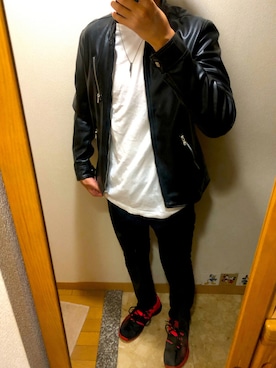 「Confirm（コンファーム）のアイテム（ライダースジャケット）」を使った、TAKESHIさん（メンズ・178cm）の秋コーディネート