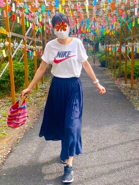 「アイテム（デジタル腕時計、ホワイト系）」を使った、ピーチさん（レディース・167cm）の秋コーディネート