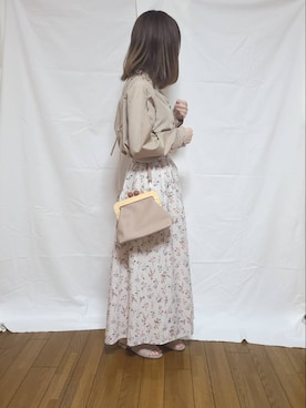 「スリットシャツ」｜mopinoさん（レディース・156cm）の春コーディネート