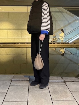 「巾着バッグ」｜「アイテム（モカシン/デッキシューズ）」を使った、ukaさん（レディース・161cm）の冬コーディネート
