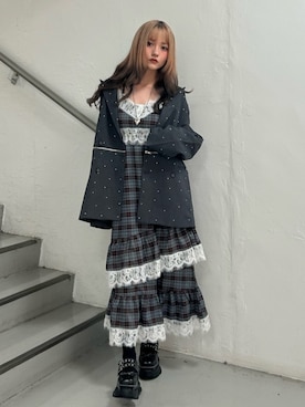 「jouetie（ジュエティ）のアイテム（スニーカー）」を使った、HONOKAさん（レディース・157cm）の秋コーディネート