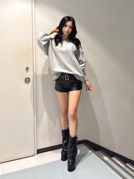 「GYDA（ジェイダ）のアイテム（スウェット）」を使った、YURARAさん（レディース・170cm）の秋コーディネート