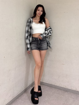 「アイテム（キャミソール）」を使った、YURARAさん（レディース・170cm）の夏コーディネート