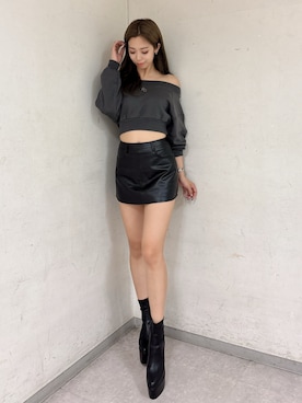 「アイテム（スカート）」を使った、YURARAさん（レディース・170cm）の秋コーディネート