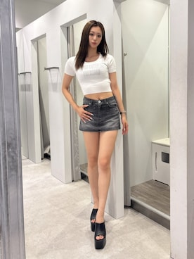 「GYDA（ジェイダ）のアイテム（スカート）」を使った、YURARAさん（レディース・170cm）の夏コーディネート
