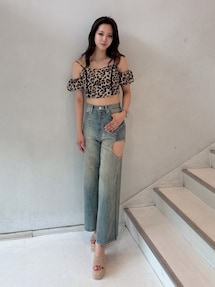 【新品タグ付き】最終値下げ！バルーンスリーブオフショルブラウス 大人ブラウスの抜け感。ハイネックバルーンスリーブブラウス