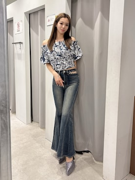 「GYDA（ジェイダ）の2WAYギャザーオフショルコルセットブラウス（シャツ/ブラウス、その他）」を使った、YURARAさん（レディース・170cm）の春コーディネート