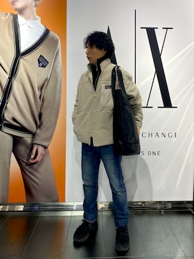 「ARMANI EXCHANGE（アルマーニエクスチェンジ）のアイテム（カーディガン/ボレロ）」を使った、shupeiさん（メンズ・170cm）の冬コーディネート