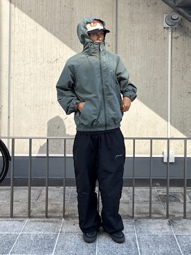 「ナイロンパンツ」｜KIYOさん（メンズ・171cm）の秋コーディネート