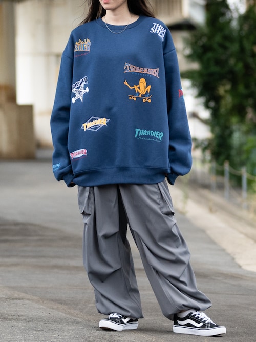 at】〔THRASHER/スラッシャー〕裏起毛 総柄プリント＆刺繍 クルー